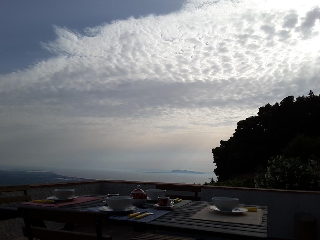 Pensjonat Casa Nel Vigneto Erice Zewnętrze zdjęcie